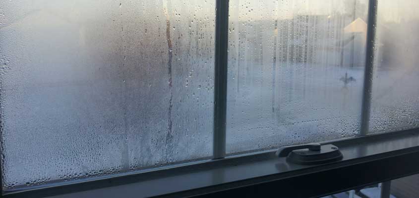 Controlar el nivel de humedad con ventilación mecánica